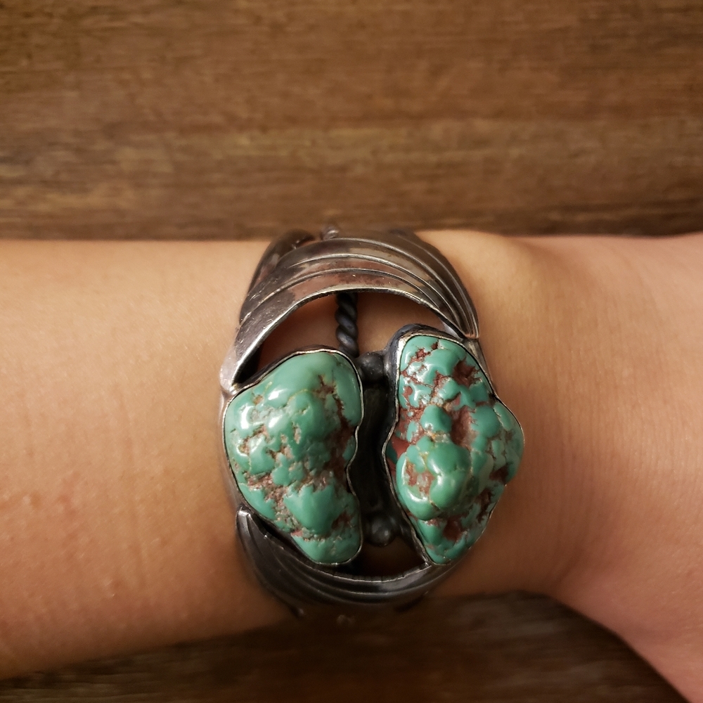 Vintage Sterling Silver Turquoise Cuff Bracelet - Picture 7 of 15